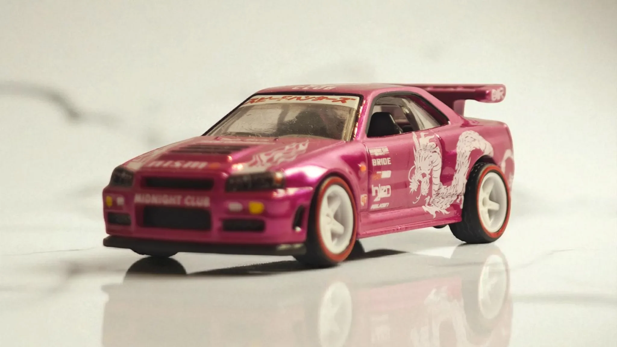Nissan Skyline GT-R R34 - White Dragon — 4