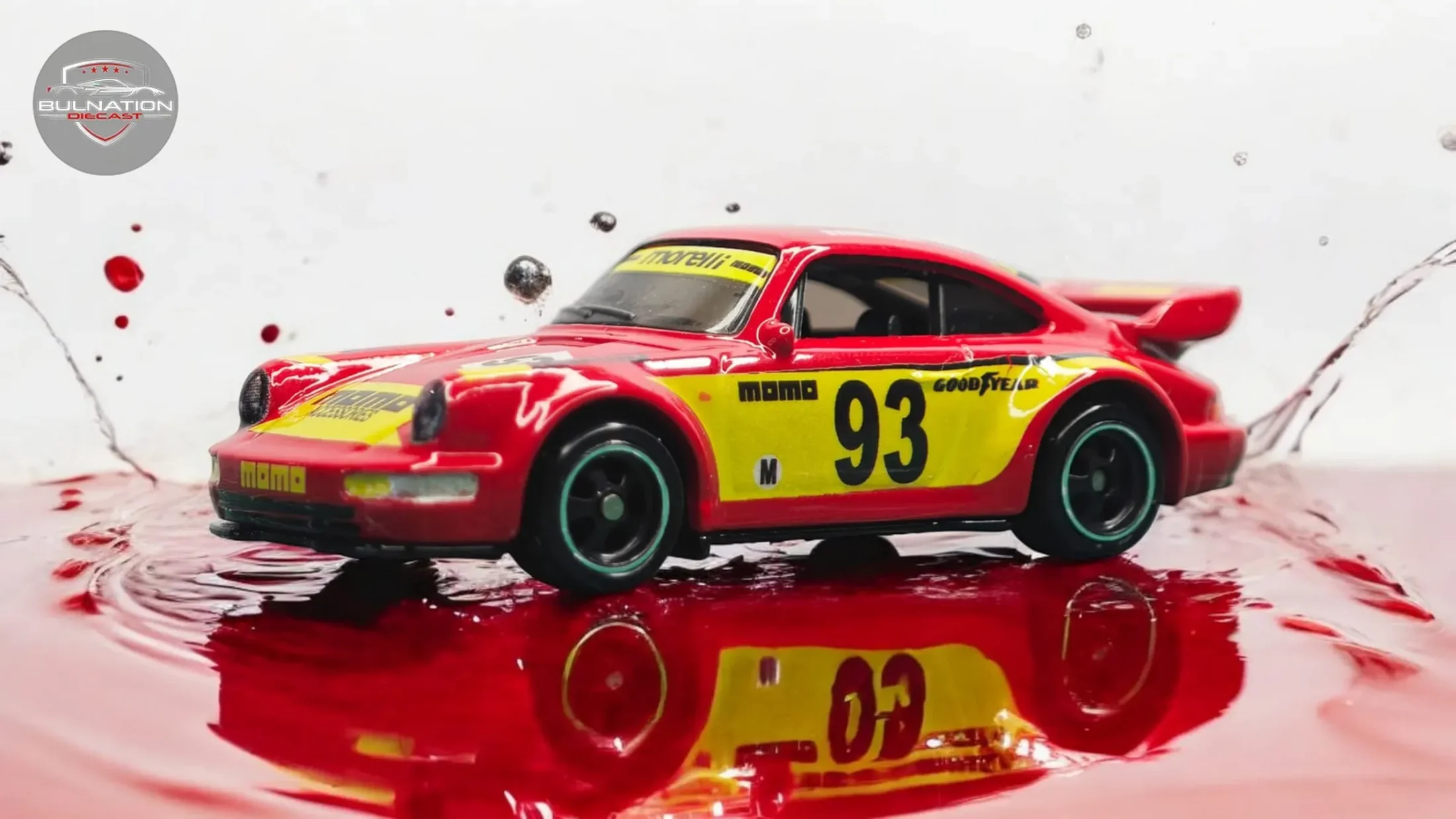 Porsche 911 Carrera RS 3.8 - Momo Racing — 4