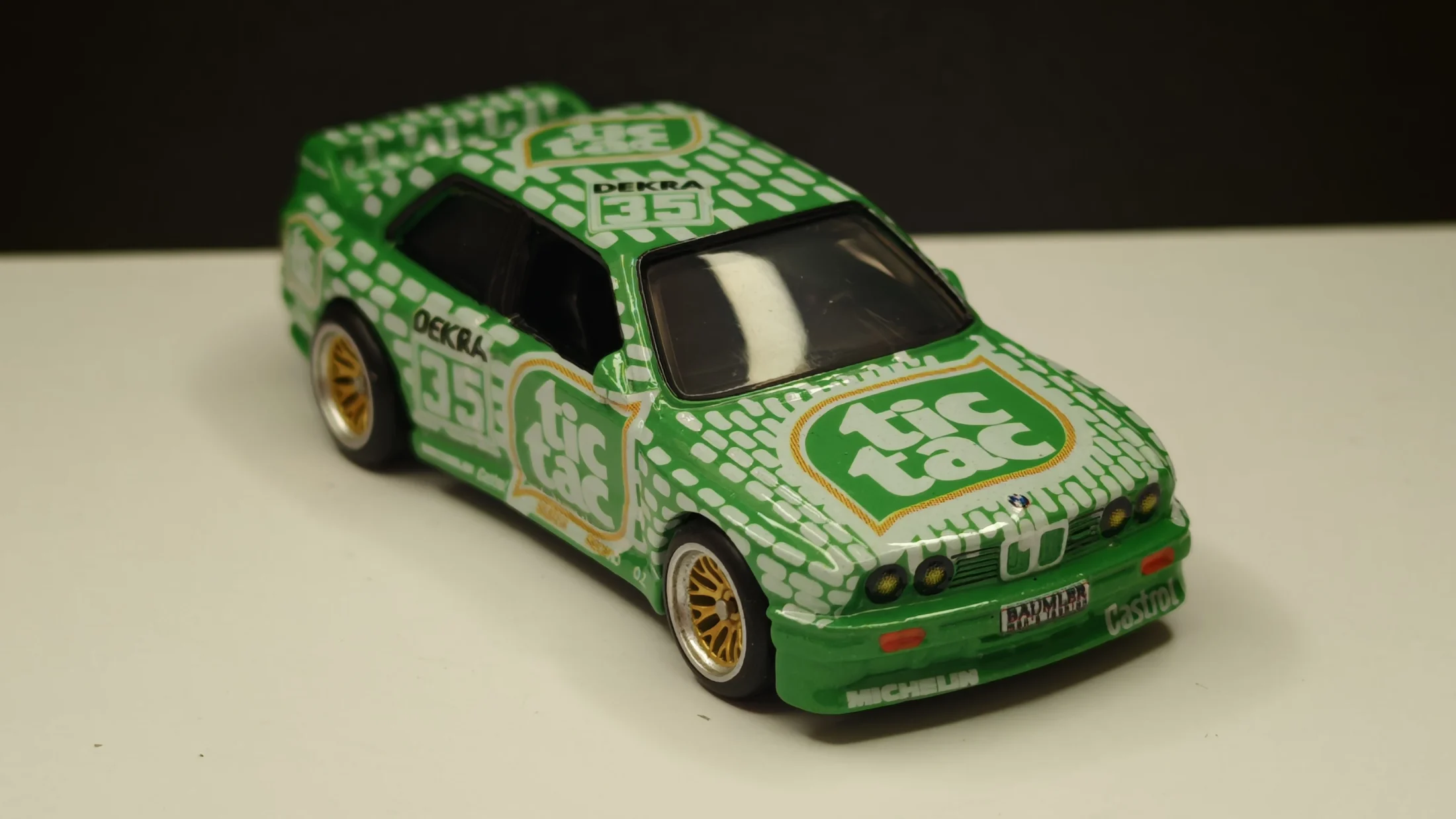BMW M3 E30 – DTM 1992 - Johnny Cecotto – Tic Tac BMW Team Schnitzer — 9