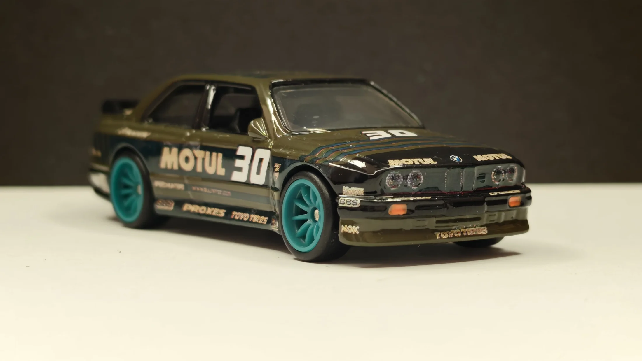 BMW M3 E30 - Motul - Army Green Variant — 3