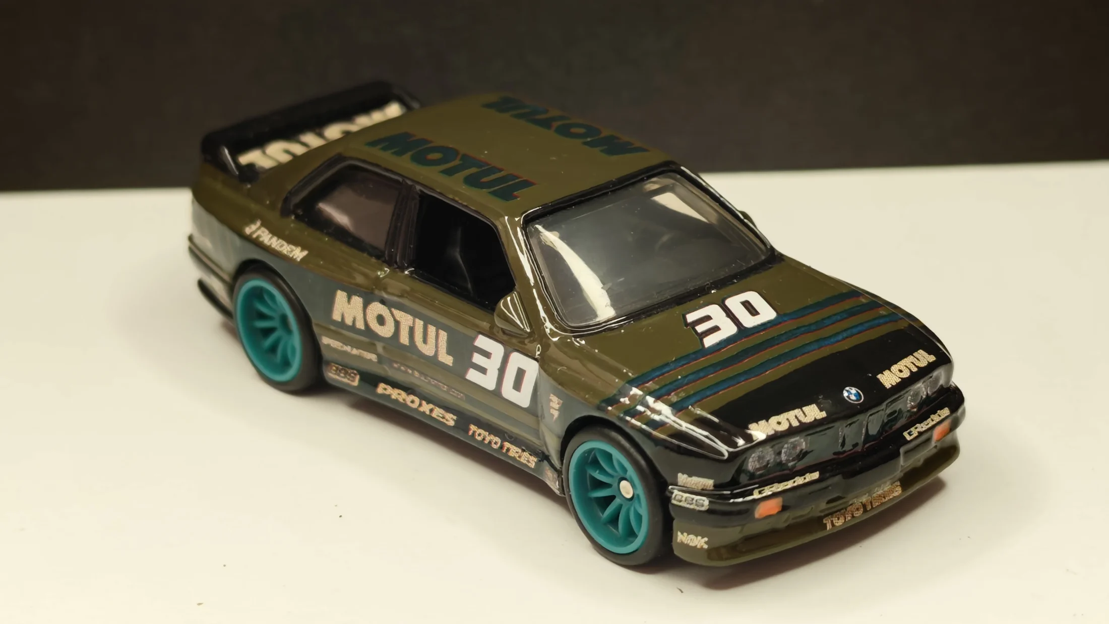 BMW M3 E30 - Motul - Army Green Variant — 8