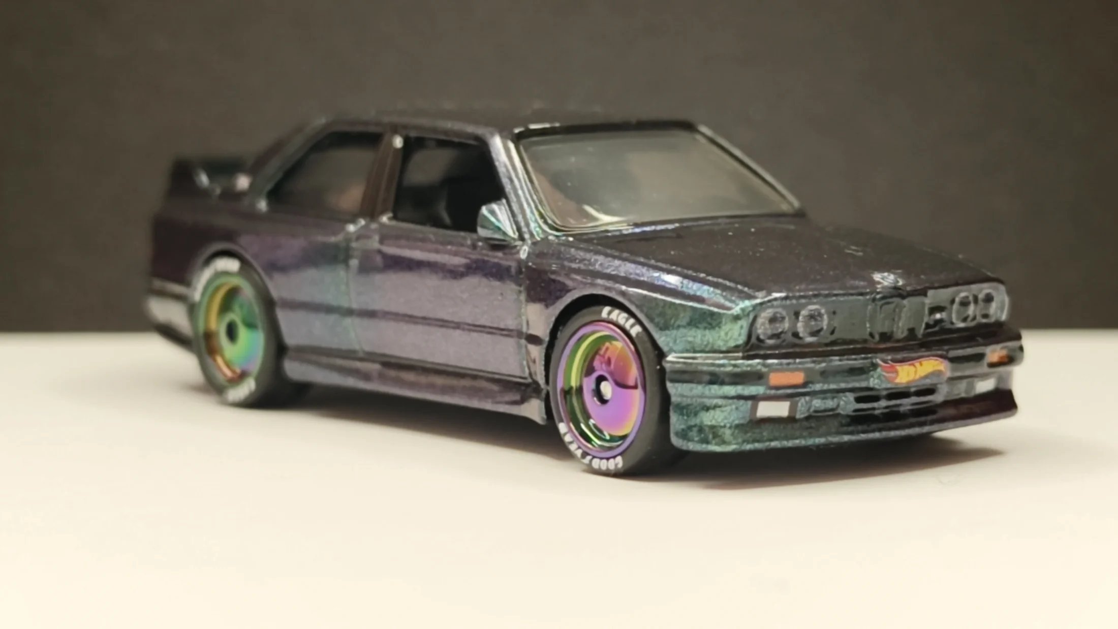 BMW M3 E30 – Toxic Mirage - Neon Instinct – Midnight Motion — 3