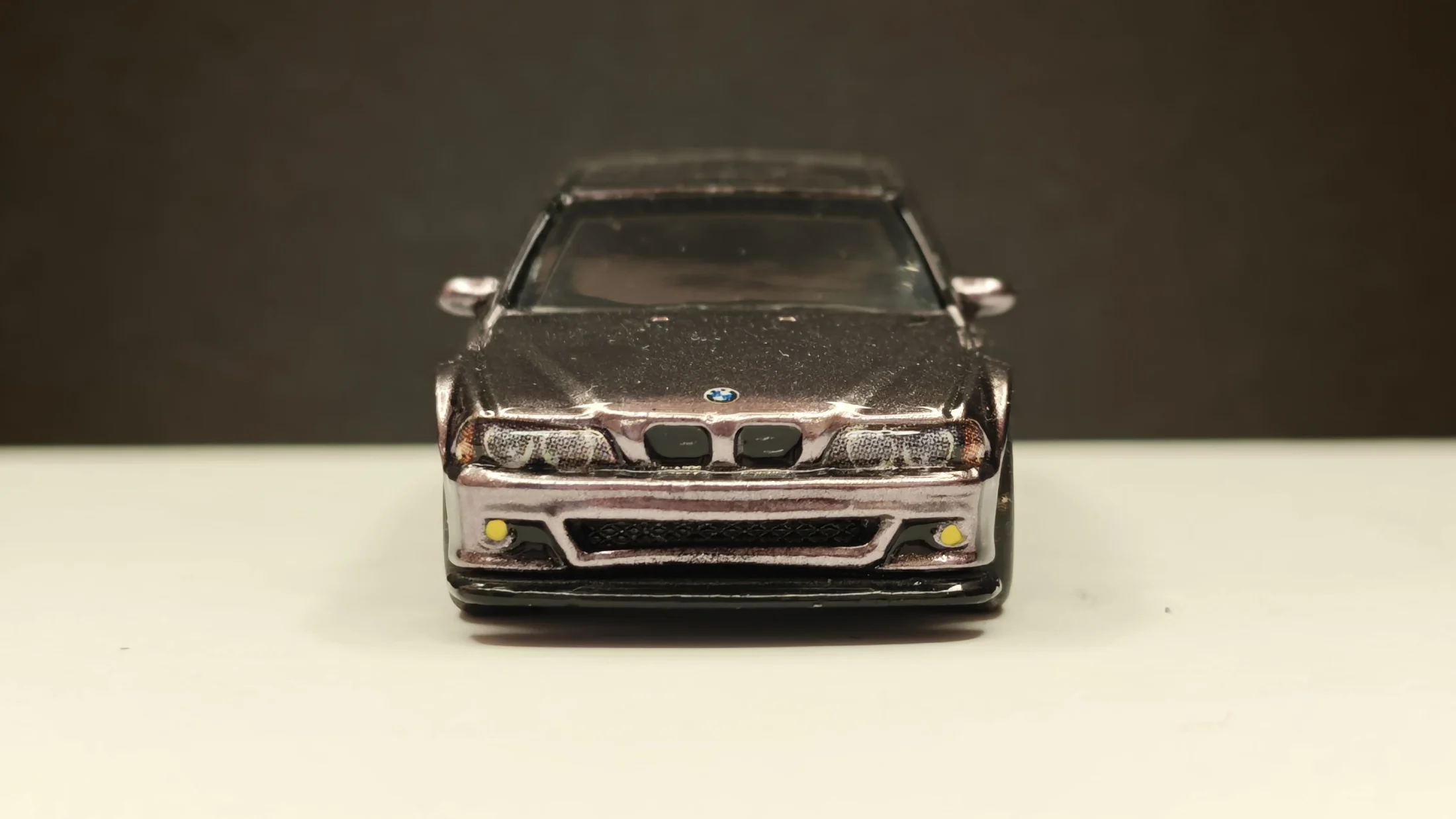 BMW M5 E39 – Champagne Predator - Luxury Speed – Midnight Authority — 4