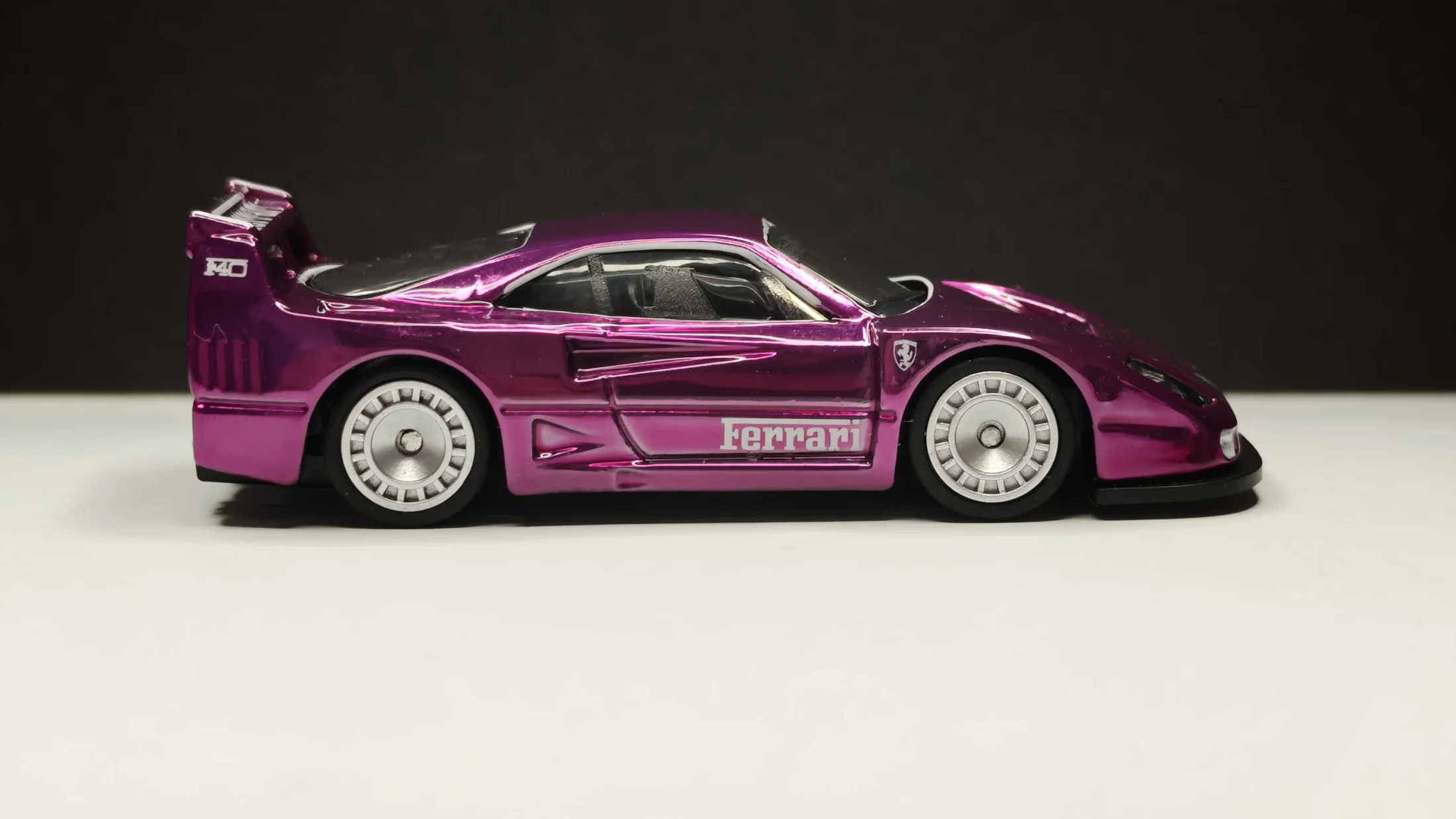Ferrari F40 Competizione - Magenta Mirage - Midnight Heat - Exotic Pressure — 2