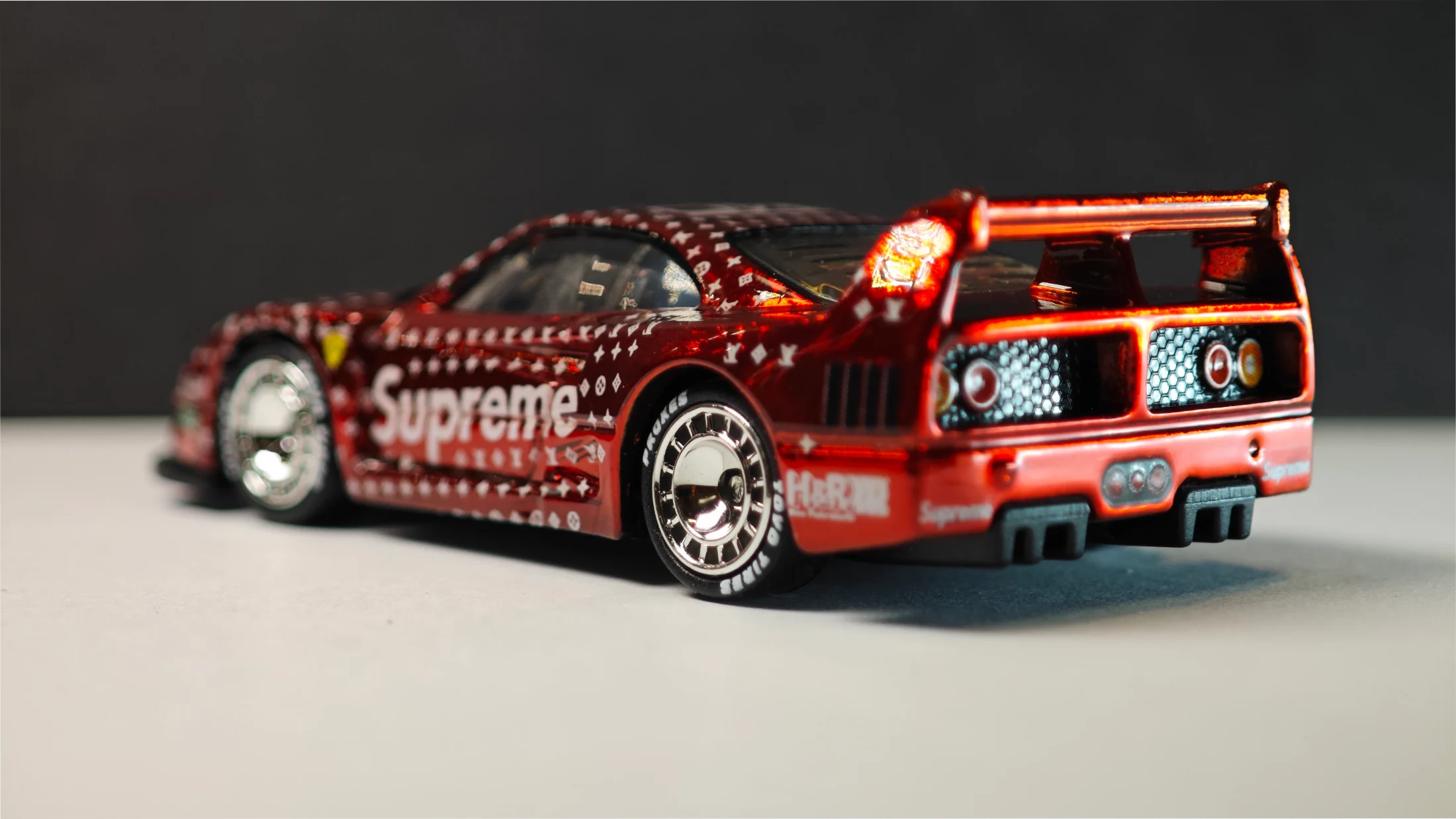 Ferrari F40 Competizione - Supreme - Haute Violence - Track Predator — 6