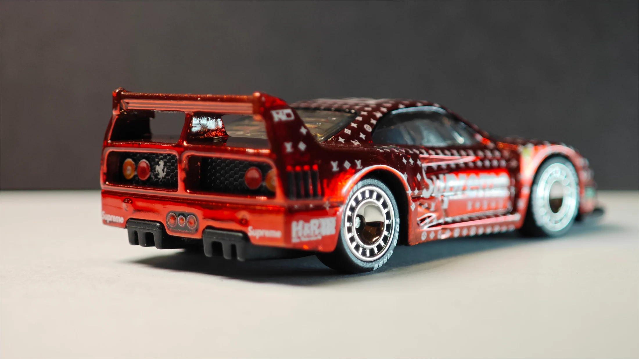 Ferrari F40 Competizione - Supreme - Haute Violence - Track Predator — 7