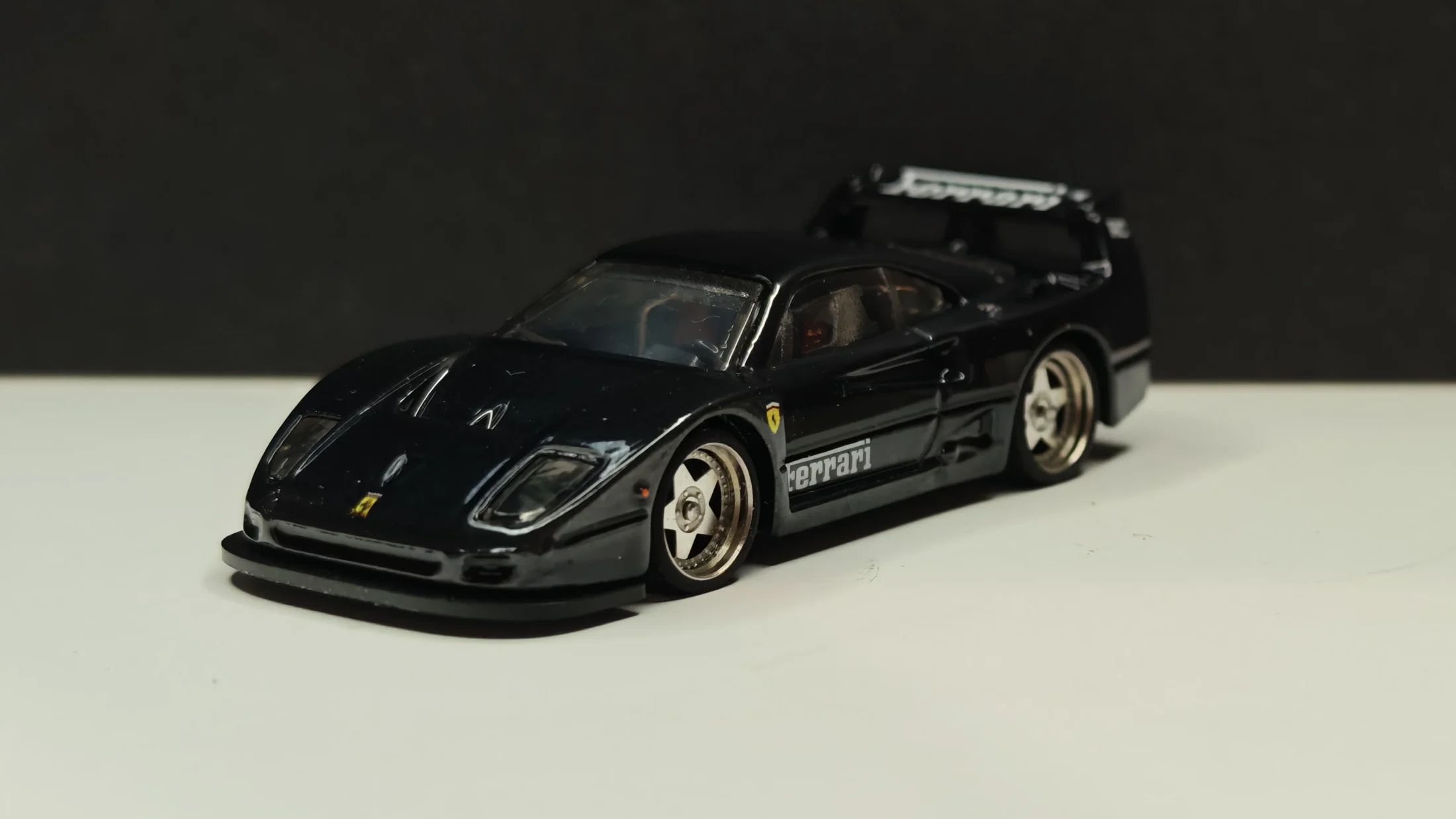 Ferrari F40 – Nero Imperium - Black Legend – Untamed Royalty — 5